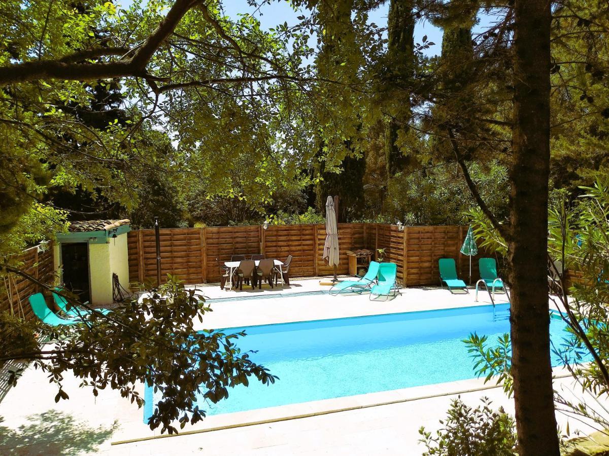 Chambre Independante Piscine, Parc, Cuisine... Brézilhac Esterno foto